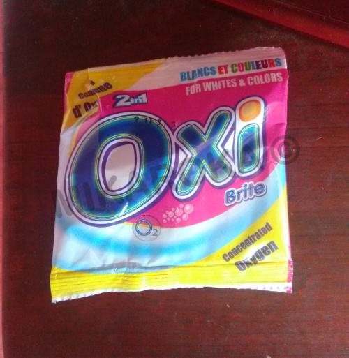 Savon en poudre Oxi brite 30g